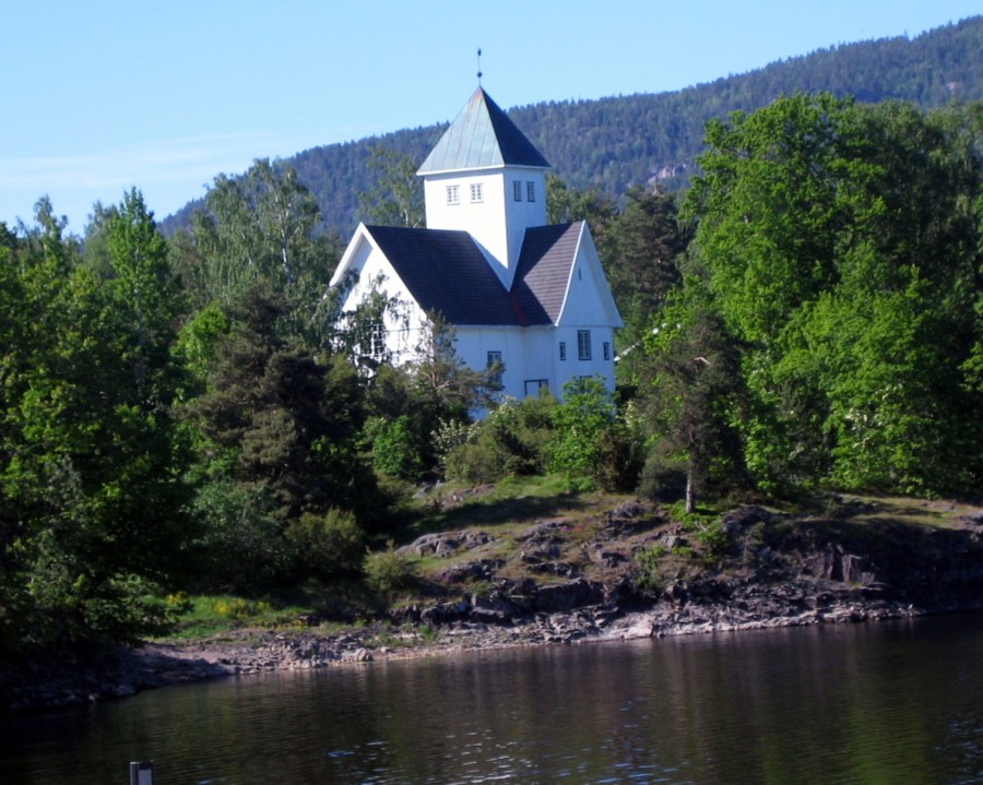 Eidsfoss kirke 