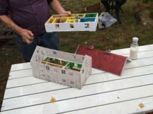 Model av gamlehuset på Nedre Hostvedt